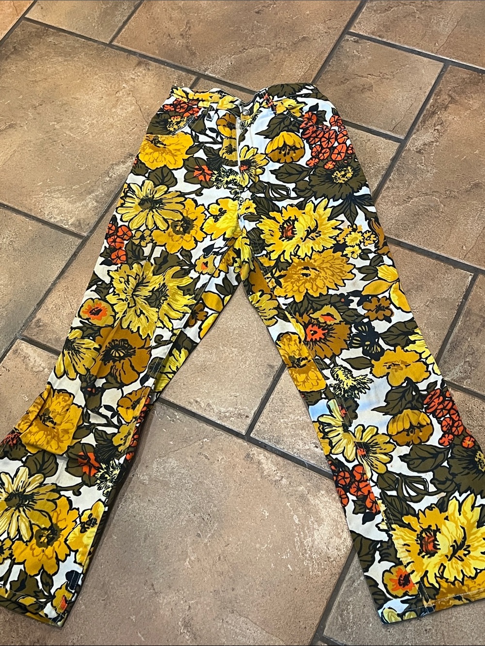 VINTAGE 1970’s FLORAL JEANS
